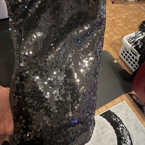 Black sequin pants. Short inseam. Sequins front and back. - Picture 6 of 6